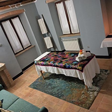 הוילה Montecchio  Il Casale Di Mario מראה חיצוני תמונה