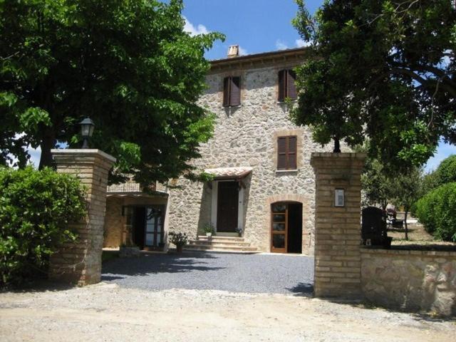 הוילה Montecchio  Il Casale Di Mario מראה חיצוני תמונה